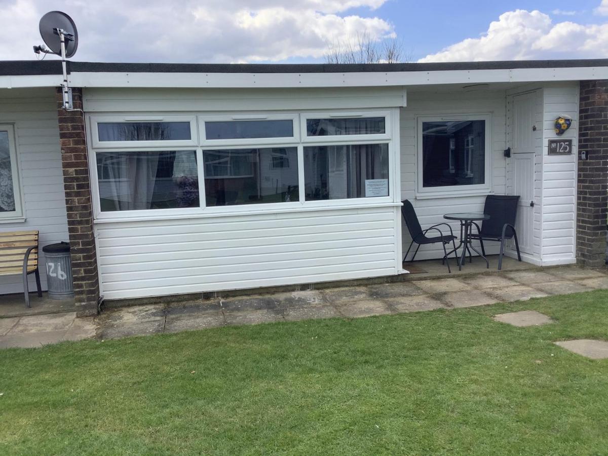 Villa 125 Sundowner Hemsby Esterno foto